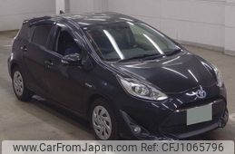 toyota aqua 2017 quick_quick_DAA-NHP10_NHP10-6647264