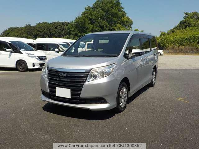 toyota noah 2016 CFJ1300362 image 2