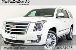 cadillac escalade 2018 quick_quick_99999_1GYS47KJ2JR336798