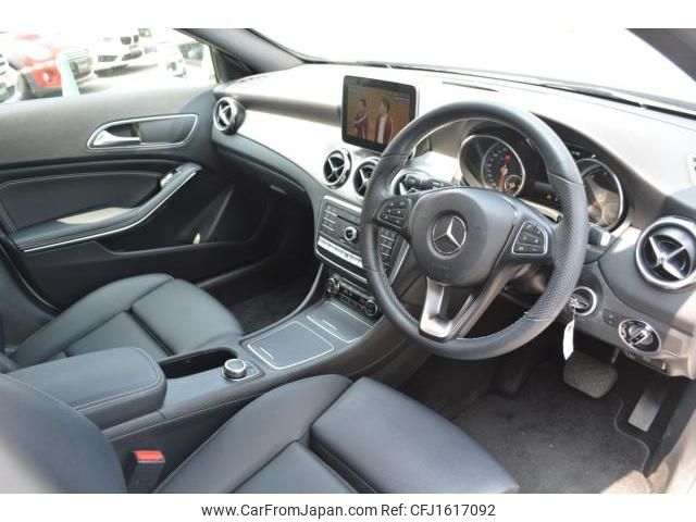 mercedes-benz gla-class 2019 CFJ1617092 image 2
