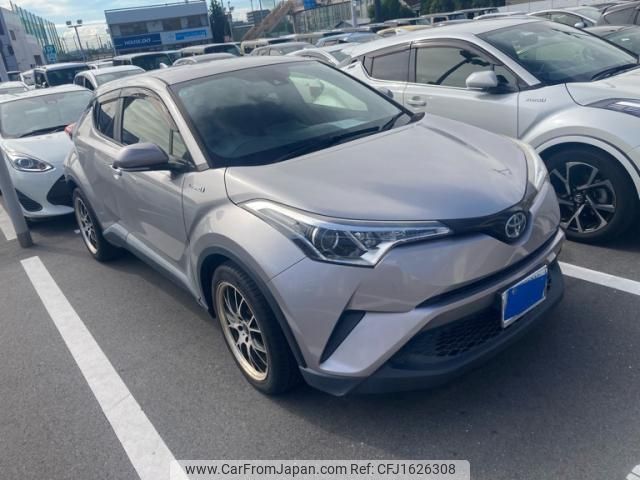 toyota c-hr 2017 CFJ1626308 image 2