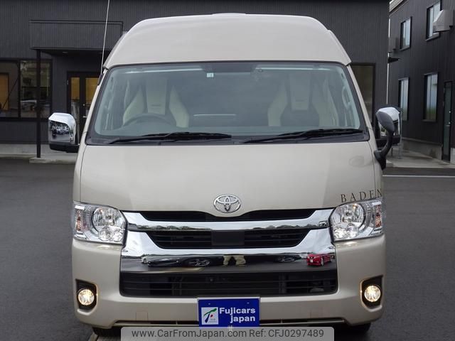 toyota hiace-van 2021 GOO_JP_700120021230241009002 image 1