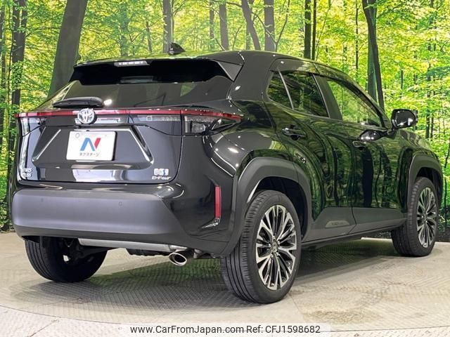 toyota yaris-cross 2021 CFJ1598682 image 2