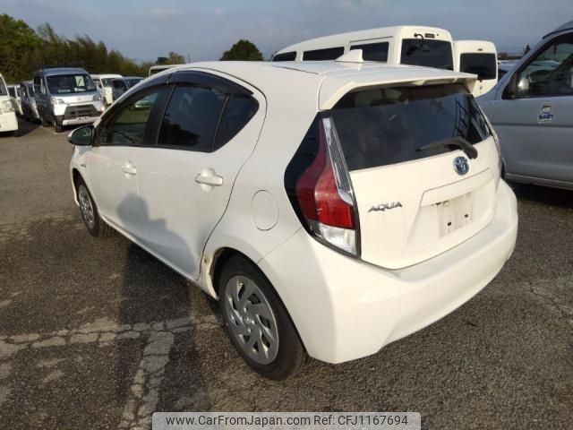 toyota aqua 2016 quick_quick_DAA-NHP10_NHP10-2535516 image 2