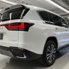 lexus lx 2023 quick_quick_3BA-VJA310W_VJA310-4040983 image 8