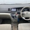 toyota isis 2010 CFJ1557878 image 3
