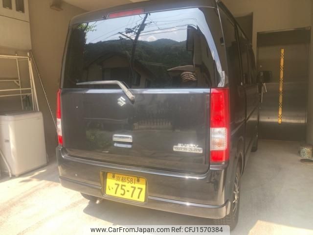 suzuki every-wagon 2013 CFJ1570384 image 2