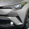 toyota c-hr 2017 quick_quick_ZYX10_ZYX10-2082290 image 12