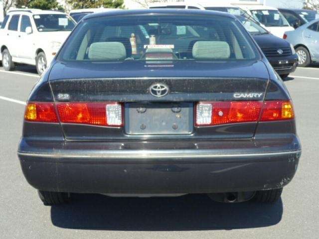 toyota camry-gracia 1999 CFJ2782844 image 2