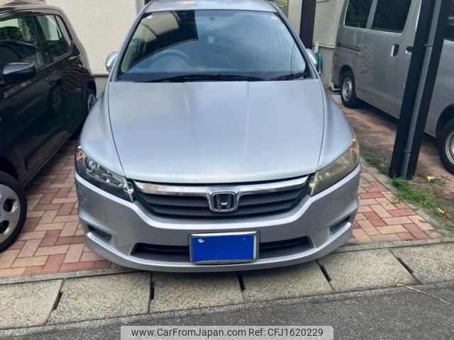 honda stream 2006 CFJ1620229 image 1