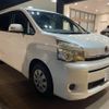 toyota voxy 2010 -TOYOTA--Voxy DBA-ZRR70G--ZRR70-0326234---TOYOTA--Voxy DBA-ZRR70G--ZRR70-0326234- image 1