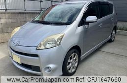toyota passo-sette 2009 CFJ1647660