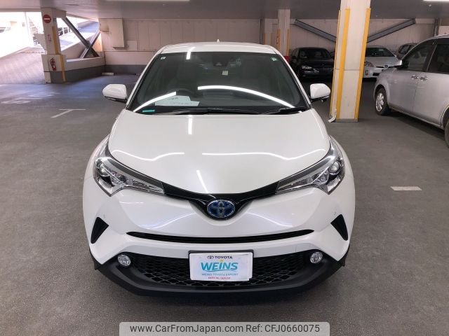 toyota c-hr 2017 AF-ZYX10-2062380 image 2