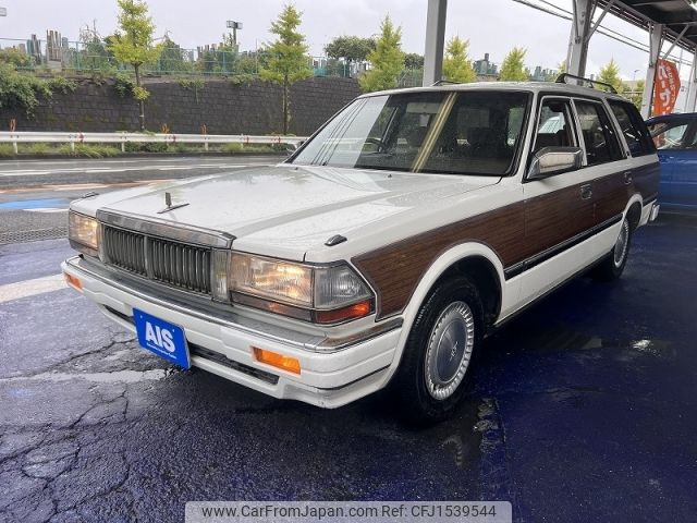 nissan cedric-wagon 1996 CFJ1539544 image 1