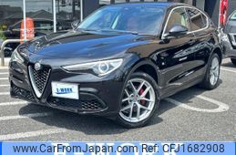 alfa-romeo stelvio 2018 CFJ1682908