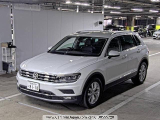 volkswagen tiguan 2018 quick_quick_LDA-5NDFGF_WVGZZZ5NZJW979128 image 1