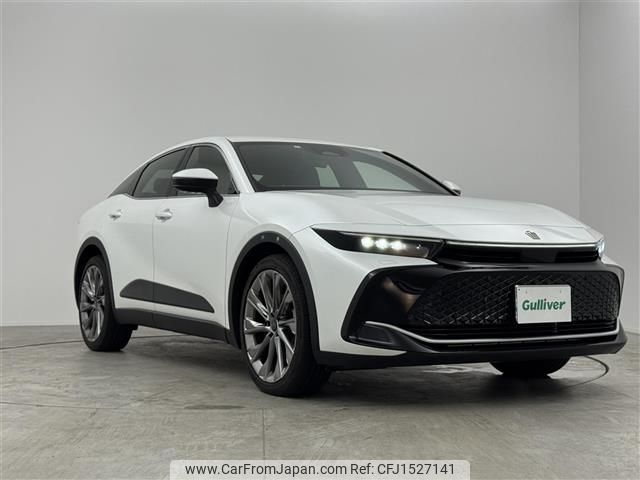 toyota crown 2023 CFJ1527141 image 1