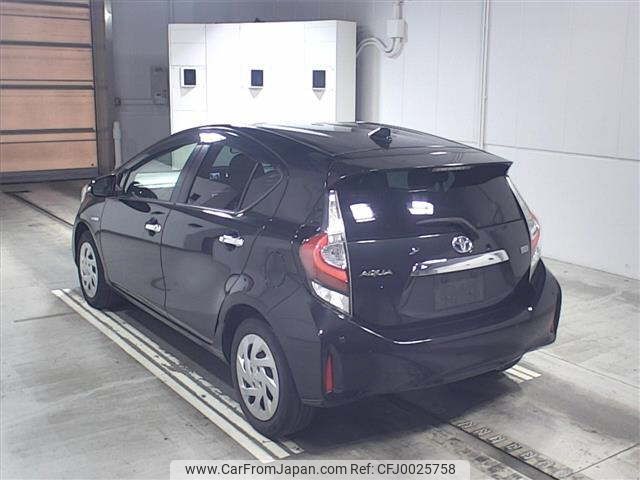 toyota aqua 2018 -TOYOTA--AQUA NHP10-6765746---TOYOTA--AQUA NHP10-6765746- image 2