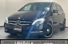 mercedes-benz b-class 2014 -MERCEDES-BENZ--Benz B Class DBA-246244--WDD2462442J205548---MERCEDES-BENZ--Benz B Class DBA-246244--WDD2462442J205548-