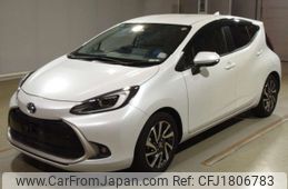 toyota aqua 2022 CFJ1806783