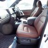 toyota land-cruiser 2019 24630602 image 25