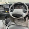 isuzu elf-truck 2017 CFJ1559412 image 3