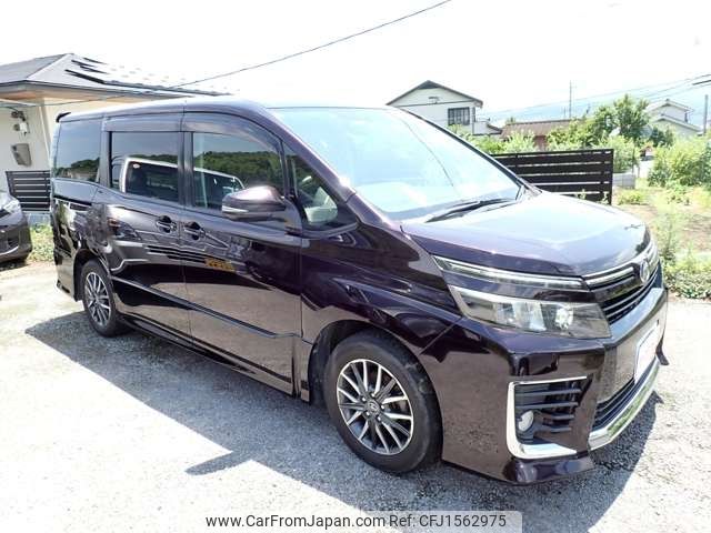 toyota voxy 2014 CFJ1562975 image 2