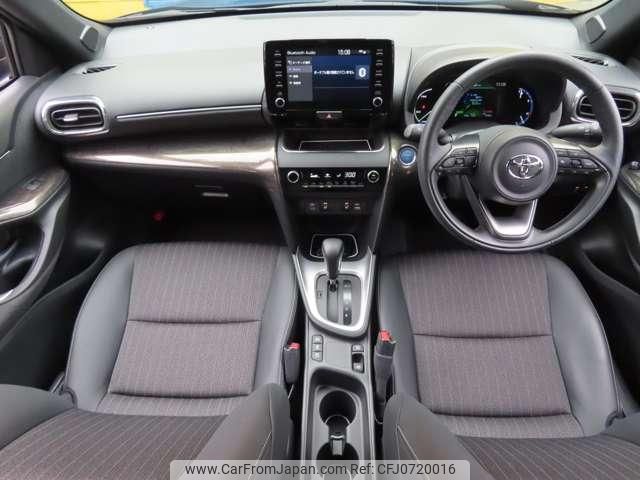 toyota yaris-cross 2023 quick_quick_6AA-MXPJ10_MXPJ10-3109313 image 2