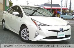 toyota prius 2016 CFJ1827724