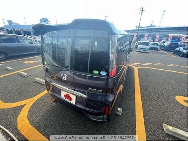 honda stepwagon 2017 CFJ1842262 image 2