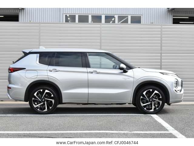 mitsubishi outlander-phev 2022 -MITSUBISHI--Outlander PHEV 5LA-GN0W--GN0W-0301810---MITSUBISHI--Outlander PHEV 5LA-GN0W--GN0W-0301810- image 2