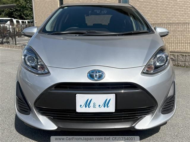 toyota aqua 2017 CFJ1754001 image 2