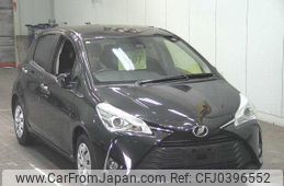 toyota vitz 2019 -TOYOTA--Vitz KSP130-4016221---TOYOTA--Vitz KSP130-4016221-