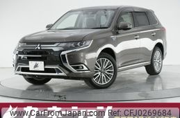 mitsubishi outlander-phev 2019 -MITSUBISHI--Outlander PHEV 5LA-GG3W--GG3W-0605350---MITSUBISHI--Outlander PHEV 5LA-GG3W--GG3W-0605350-