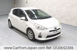 toyota aqua 2012 -TOYOTA--AQUA NHP10-2058703---TOYOTA--AQUA NHP10-2058703-