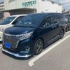 toyota esquire 2018 CFJ1731586 image 2