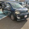 toyota voxy 2011 CFJ1488072 image 1