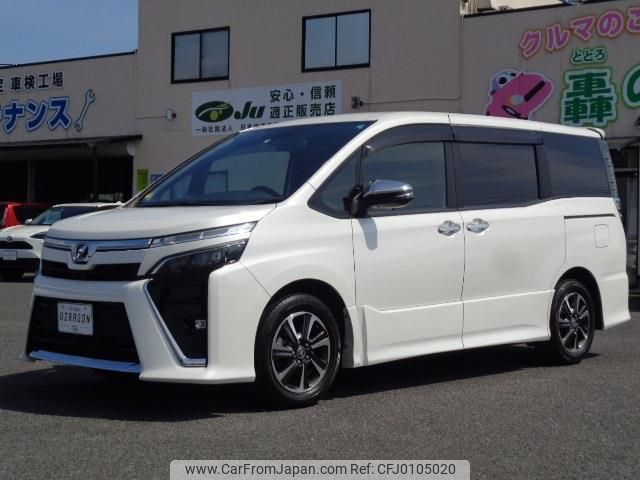 toyota voxy 2019 GOO_JP_700080015330240812001 image 1