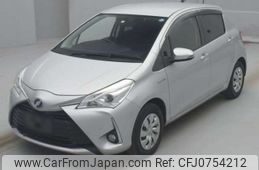 toyota vitz 2017 -TOYOTA--Vitz DAA-NHP130--NHP130-2024184---TOYOTA--Vitz DAA-NHP130--NHP130-2024184-