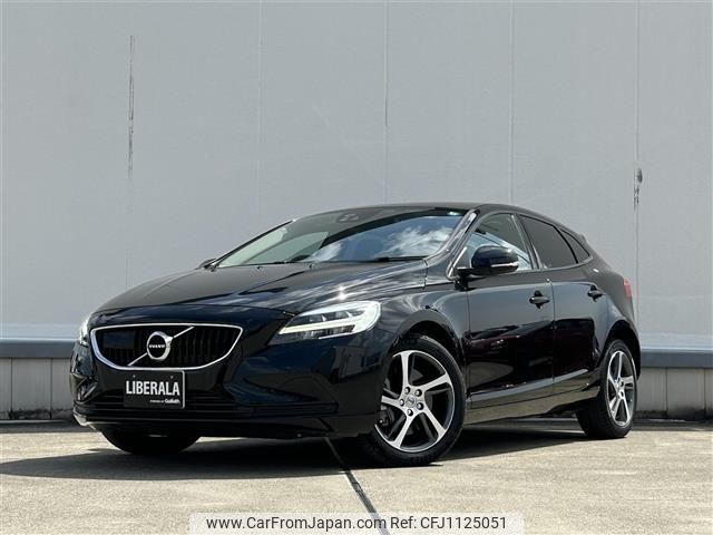 volvo v40 2018 -VOLVO--Volvo V40 DBA-MB4154T--YV1MV2920K2550413---VOLVO--Volvo V40 DBA-MB4154T--YV1MV2920K2550413- image 1