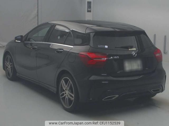 mercedes-benz a-class 2016 quick_quick_DBA-176042_WDD1760422V108110 image 2
