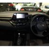 toyota c-hr 2017 quick_quick_DAA-ZYX10_2034713 image 3