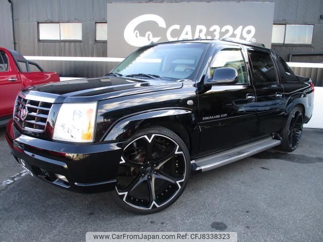 cadillac escalade 2004 -GM 【名変中 】--Cadillac Escalade ｿﾉ他--411516ｼﾝ---GM 【名変中 】--Cadillac Escalade ｿﾉ他--411516ｼﾝ- image 1