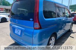 nissan serena 2009 TE2049