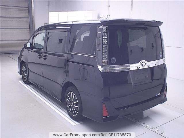 toyota voxy 2014 CFJ1735870 image 2