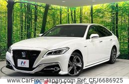 toyota crown 2019 CFJ6686925