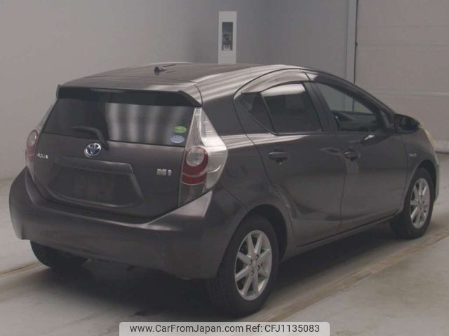 toyota aqua 2013 -TOYOTA--AQUA NHP10-6237167---TOYOTA--AQUA NHP10-6237167- image 2