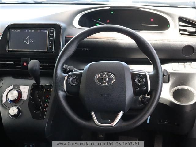 toyota sienta 2019 CFJ1563251 image 2