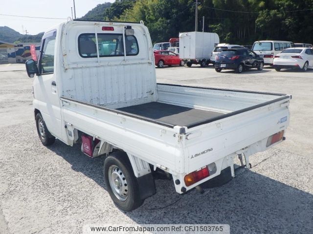 mitsubishi minicab-truck 2009 CFJ1503765 image 2