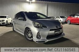 toyota aqua 2012 -TOYOTA--AQUA DAA-NHP10--NHP10-2068561---TOYOTA--AQUA DAA-NHP10--NHP10-2068561-